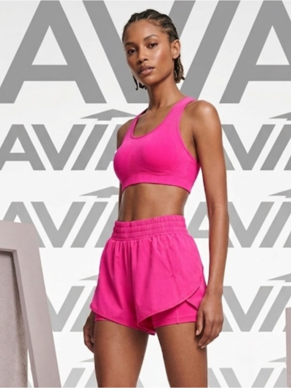 Authentic Avia hot pink sports bra with matching athletic shorts sz M/S